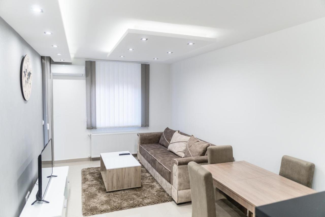 Bella Apartmani ヤゴディナ エクステリア 写真