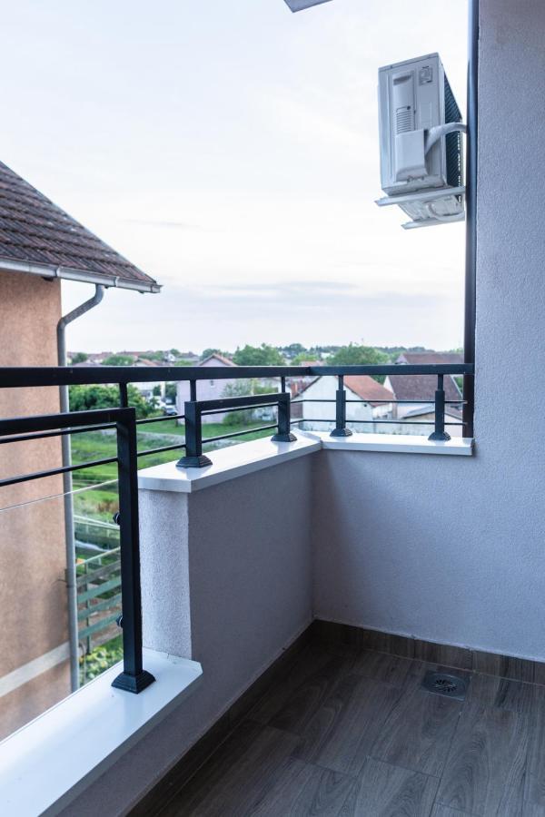Bella Apartmani ヤゴディナ エクステリア 写真