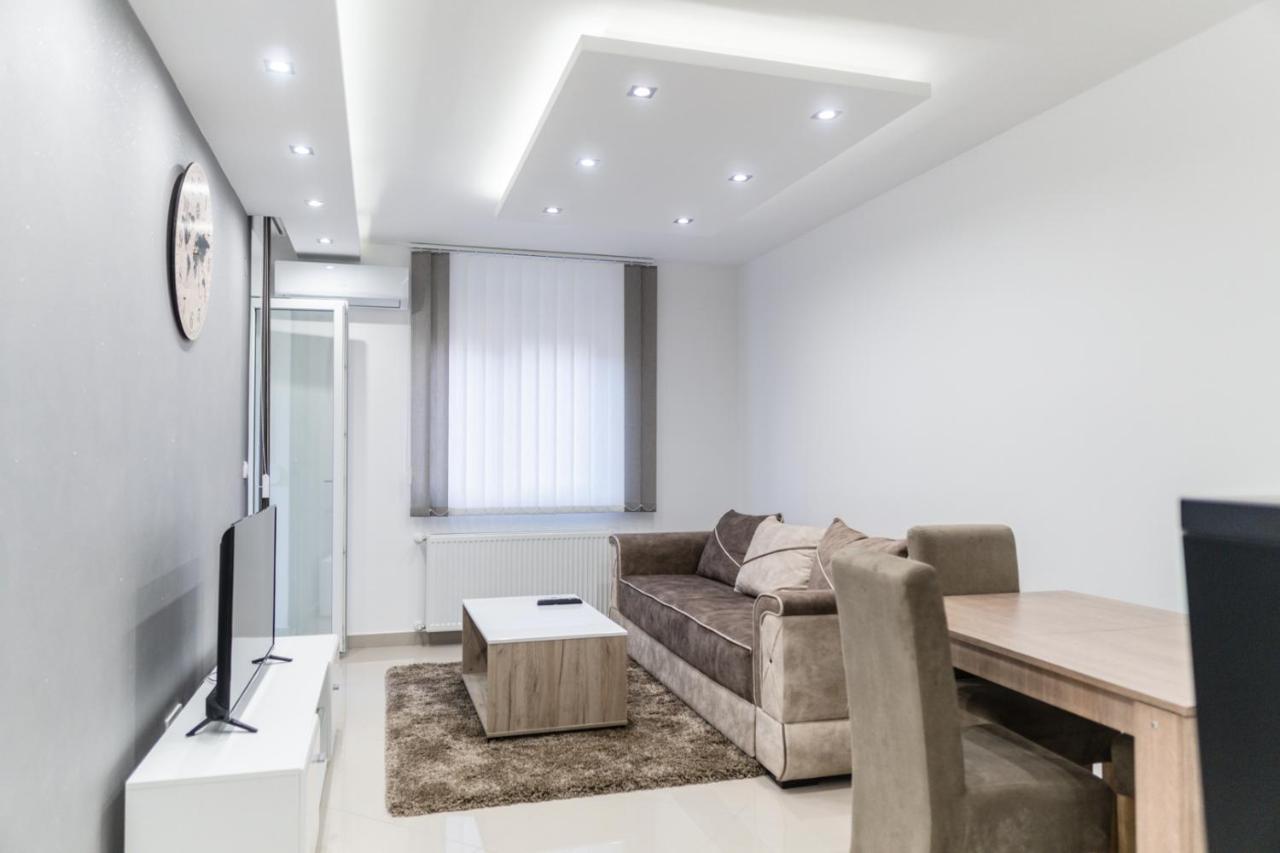 Bella Apartmani ヤゴディナ エクステリア 写真