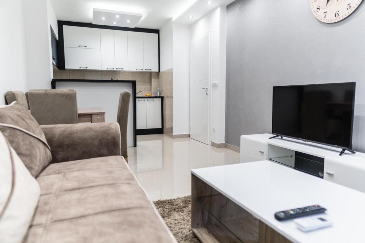 Bella Apartmani ヤゴディナ エクステリア 写真